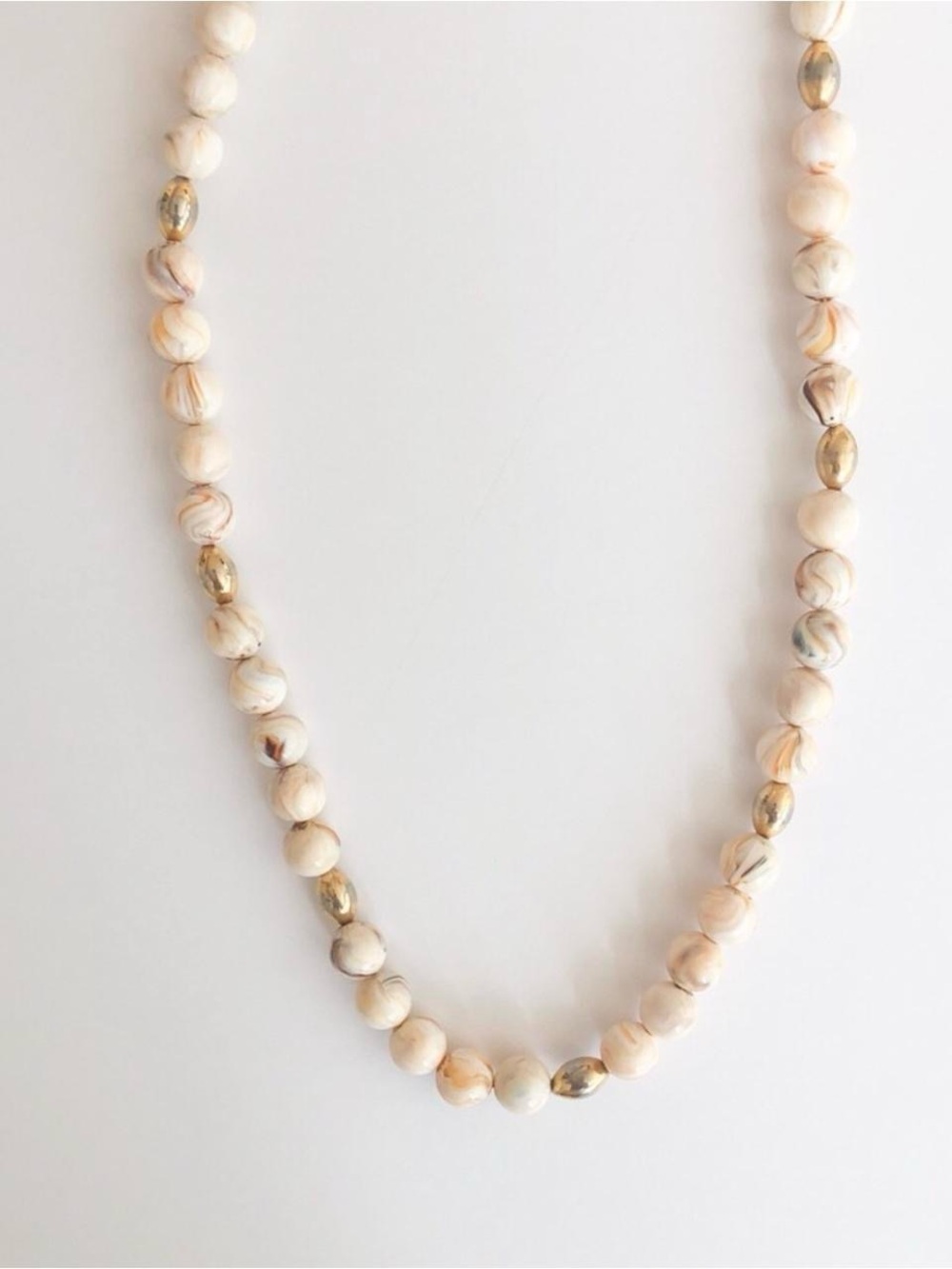 Vintage Cream and Gold Beaded Necklace